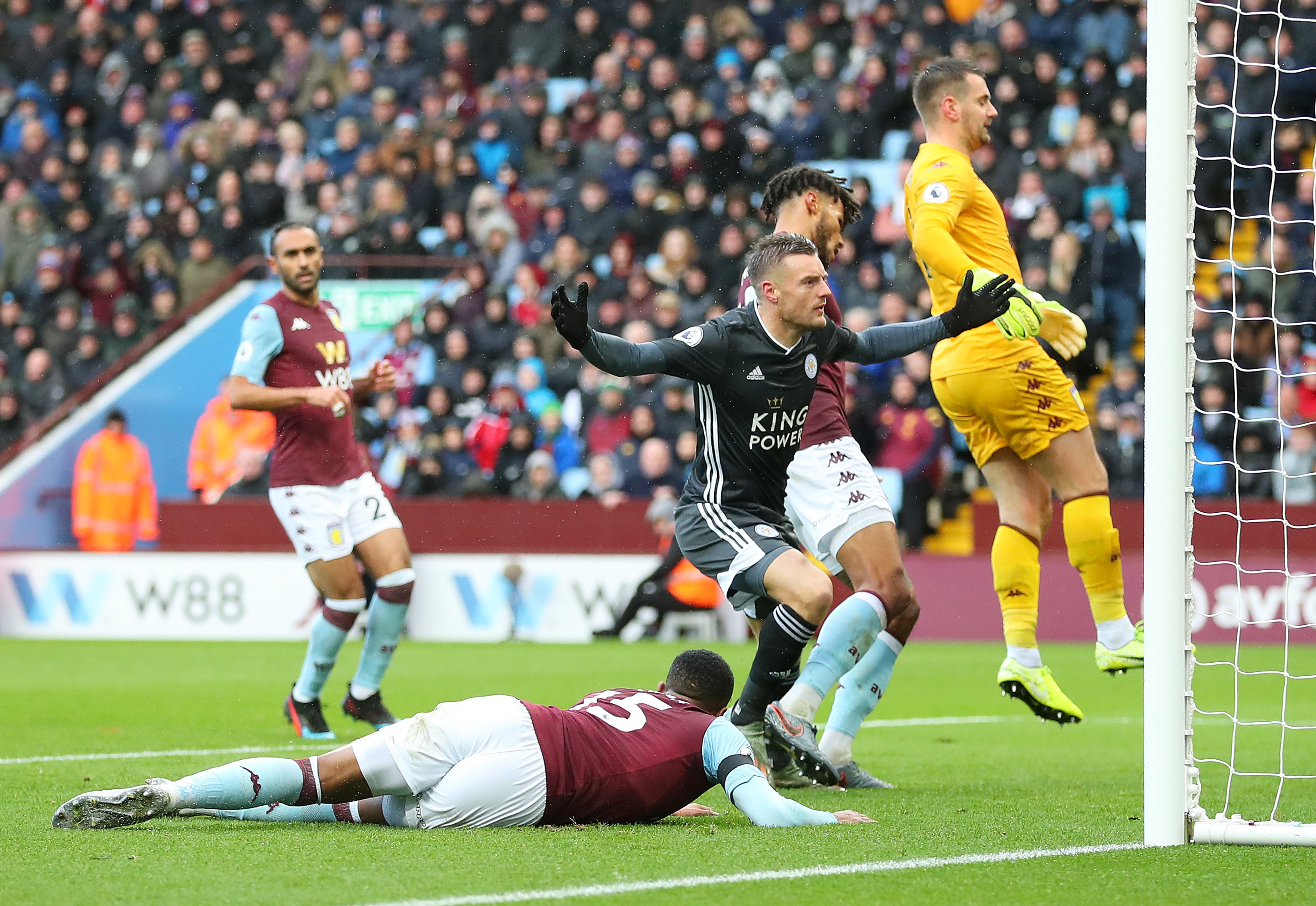 近日宣布告 近日宣布告